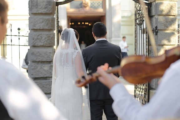 булката, жена, мъж, младоженец, цигулка, сватба, хора, Любов, церемония, воал