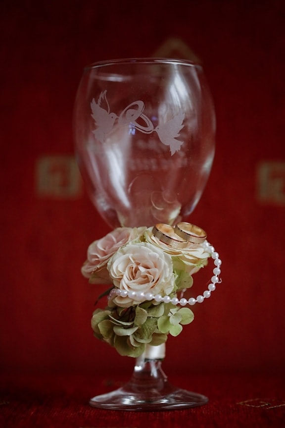 Obrączka ślubna, złota, kryształ, szkło, kontener, czara, Puchar, celebracja, dekoracja, kwiat