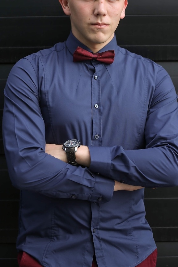 corbata de moño, empresario, empresario, jóvenes, caballero, reloj de pulsera, confianza, traje, hombre, vertical