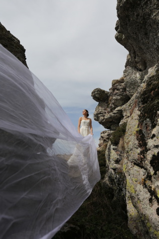 Imagen gratis: estrecho, rocas, mujer, vestido de novia, velo, paisaje ...