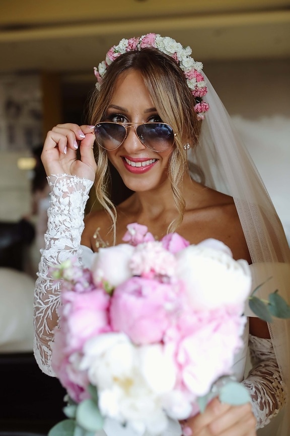 bride, smiling, portrait, wedding, wedding dress, blonde hair, happiness, sunglasses, wedding bouquet, love