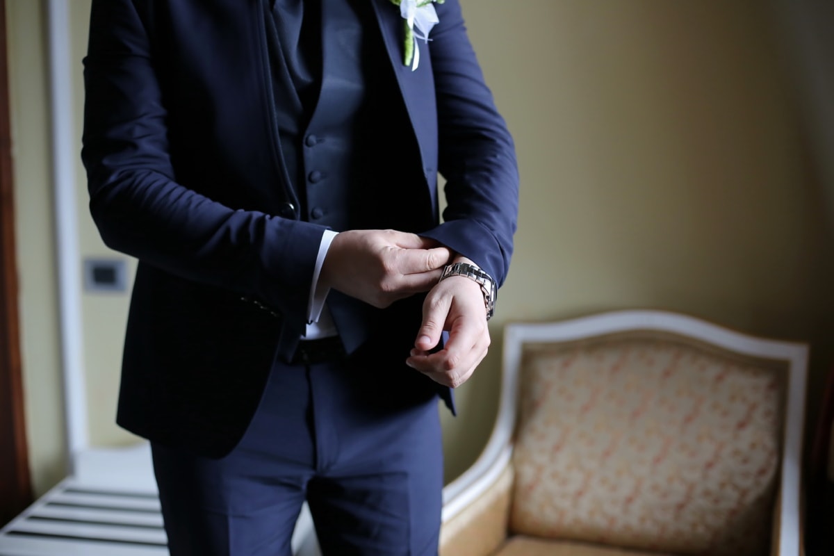 groom, fashion, salon, suit, standing, outfit, person, wedding, professional, office