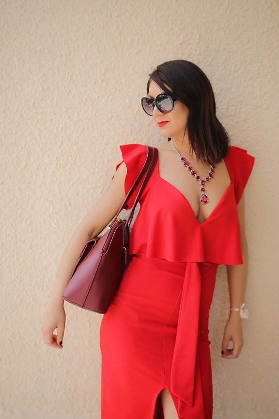 elegante, rood, jurk, foto-model, zonnebril, slank, knappe, prachtige, poseren, model