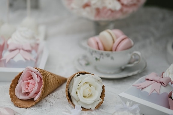 icecream, cone, roses, decorative, romantic, food, wedding, sugar, love, luxury