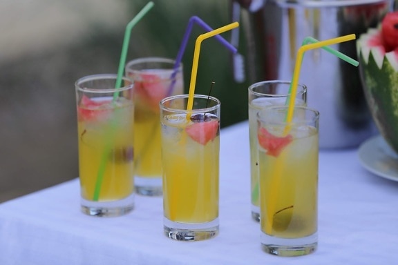 fruit juice, lemonade, fruit cocktail, drinking water, ice crystal, watermelon, ice water, drinking straw, juice, beverage