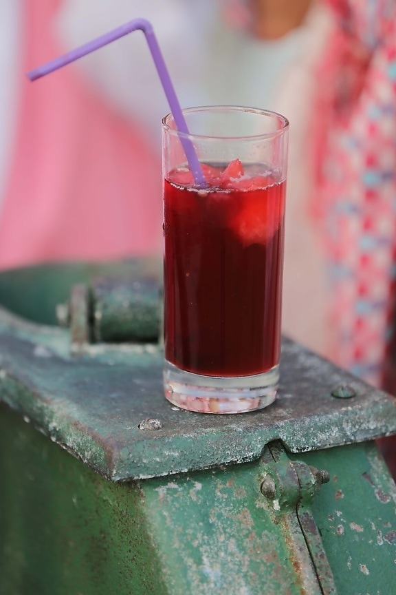 fruit cocktail, fruit juice, syrup, cherry, cold water, ice, drinking straw, glass, drink, alcohol