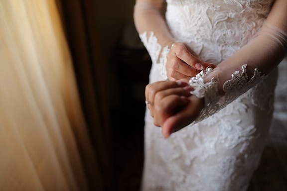 руки, наречена, Touch, весільна сукня, гламур, весілля, жінка, приміщенні, заручини, Світанок