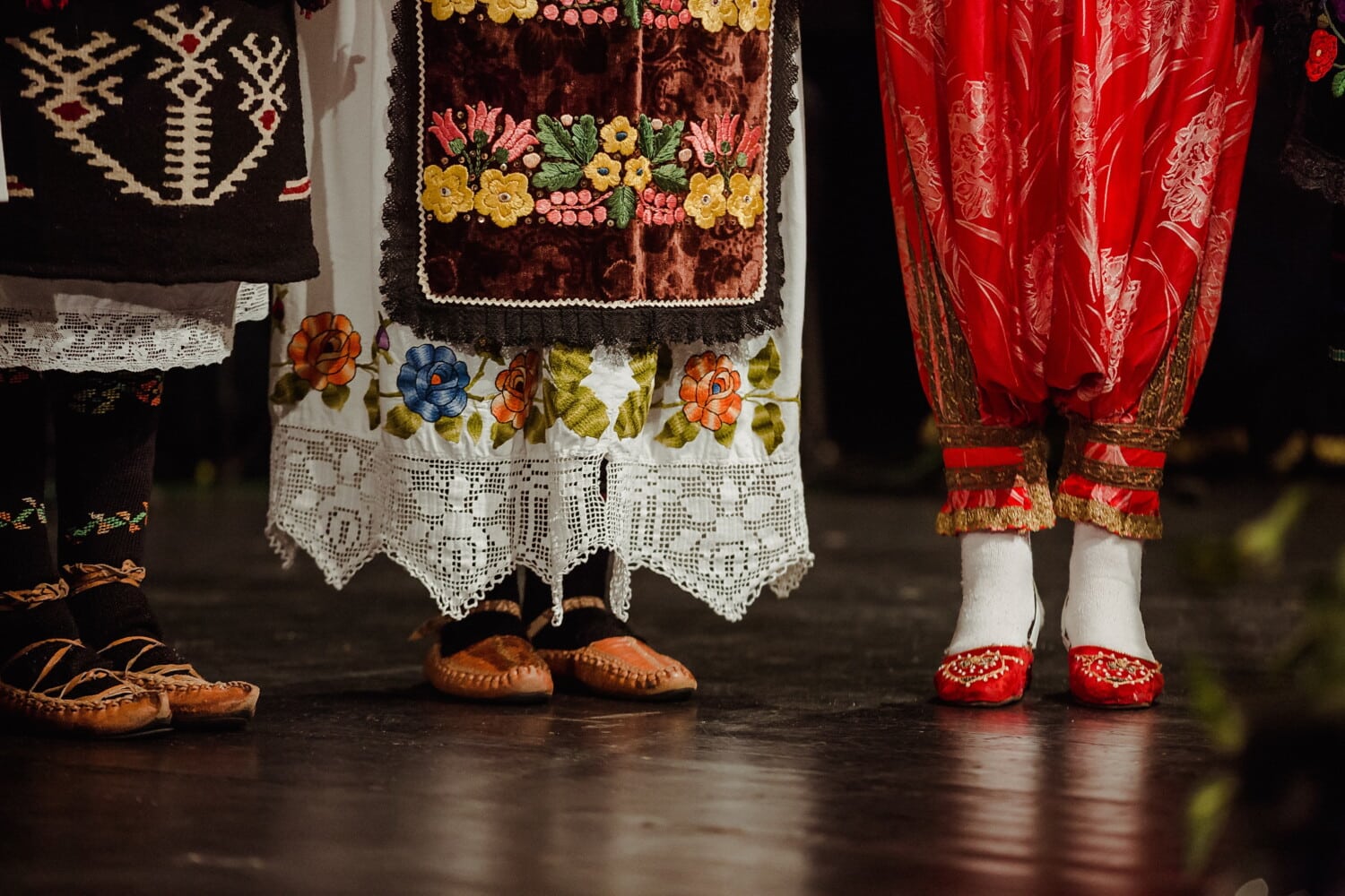 Sérvia e Montenegro, tradição, dança, moda, sapatos, calçado, pessoas, arte, tradicional, pé
