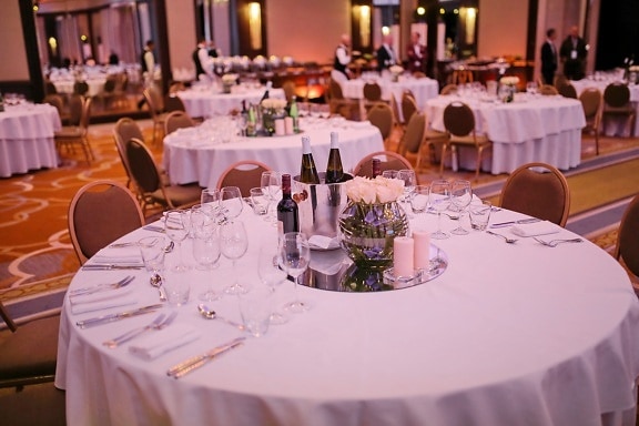 table à dîner, luxe, salle à manger, vin blanc, restaurant, fantaisie, table, mariage, vaisselle, hôtel