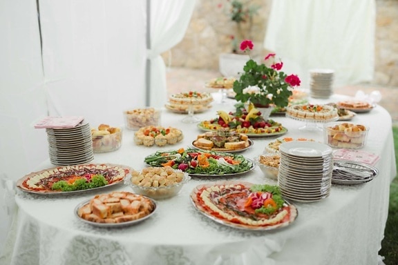 table, buffet, breakfast, garden, decoration, baked goods, desert, snack, restaurant, plate