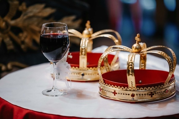 crown, coronation, gold, red wine, religious, christian, orthodox, drink, luxury, glass