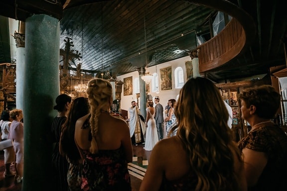 tempat pernikahan, pernikahan, gereja, Ortodoks, kerumunan, biara, kelompok, orang-orang, wanita, di dalam ruangan