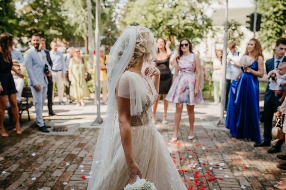 толпа, подруга, невеста, Церемония, друзья, Свадьба, люди, женщина, на открытом воздухе, платье