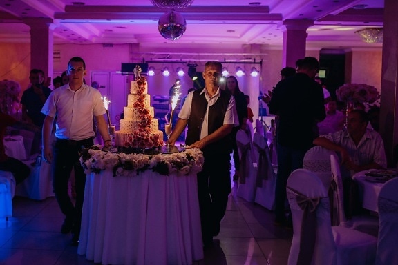 nightclub, wedding cake, bartender, ceremony, hotel, wedding, crowd, people, restaurant, bride