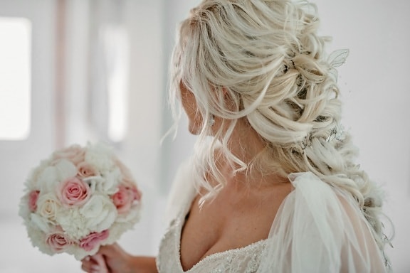 bride, blonde hair, hairstyle, blonde, wedding dress, wedding bouquet, side view, wig, shoulder, hair