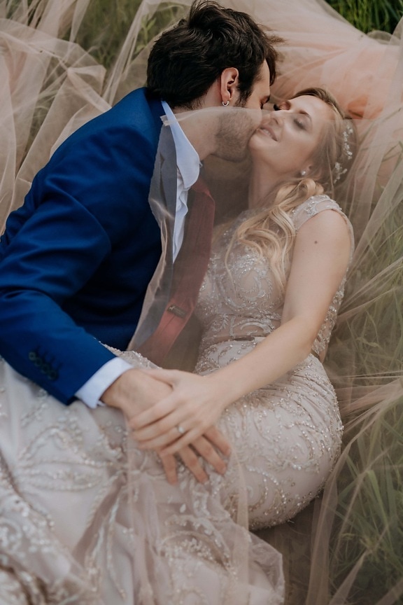 blonde, laying, love, lover, grass, love date, bride, groom, romance, engagement