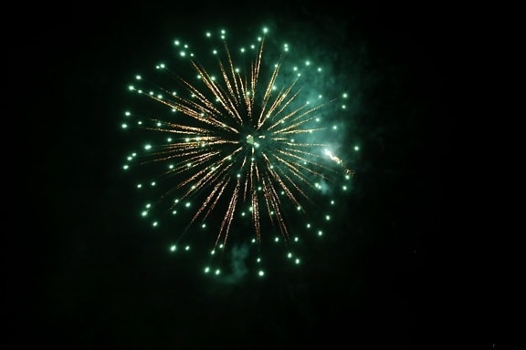 nyt år, fyrværkeri, gnist, nattid, nat, grønt lys, festivaali, fest, fyrværkeri, eksplosion