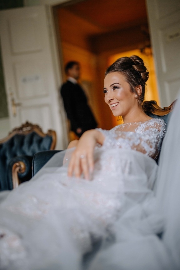 bride, happy, smiling, armchair, glamour, furniture, sofa, fancy, married, wedding