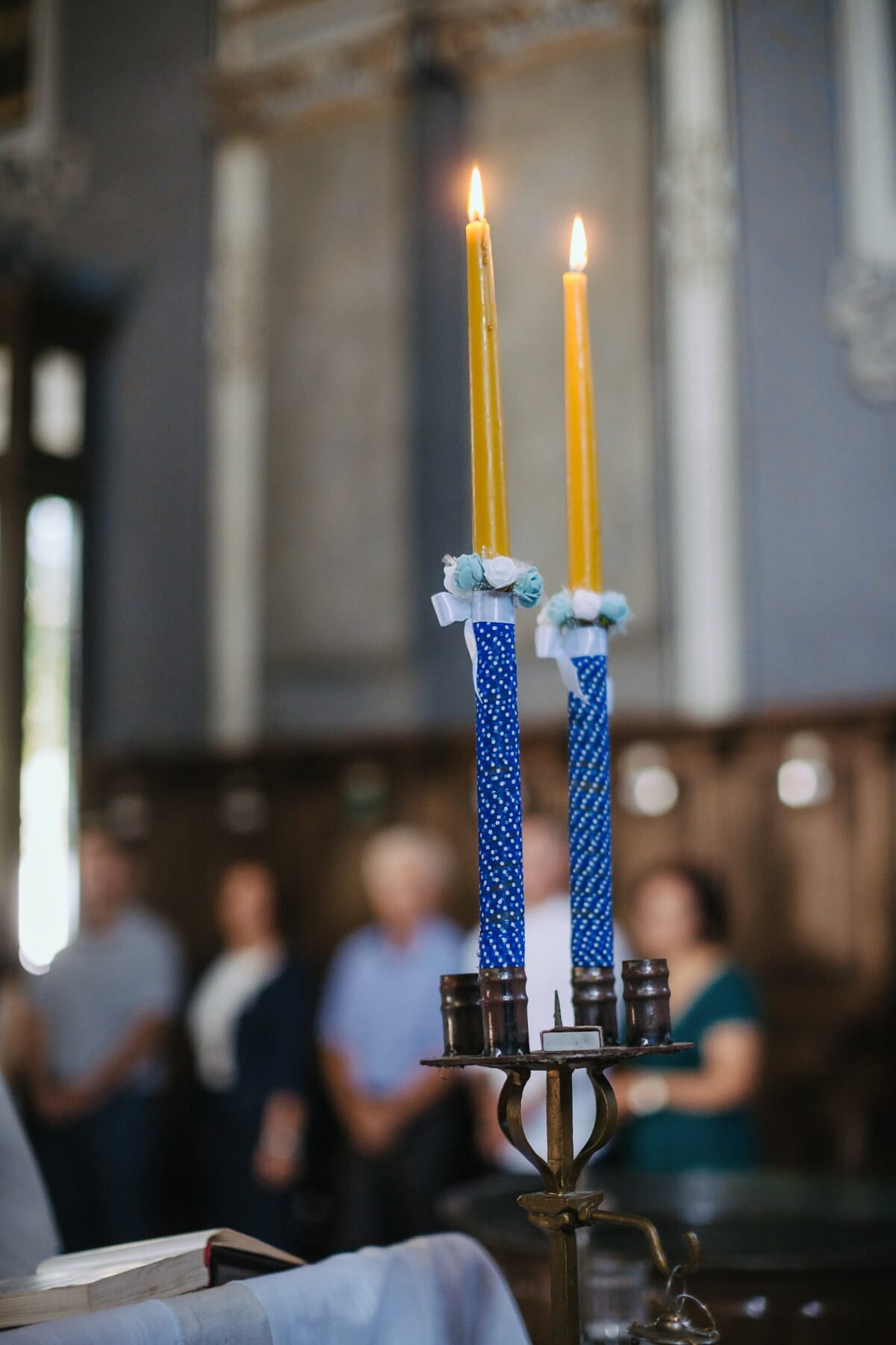 sviečky, kostol, svetlo, sviečka, náboženstvo, obrad, ľudia, plameň, spiritualita, svetlo sviečok