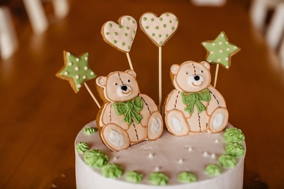 narozeninový dort, narozeniny, hračka medvídka, dort, srdce, hvězdy, dekorace, cukr, domácí, dřevo