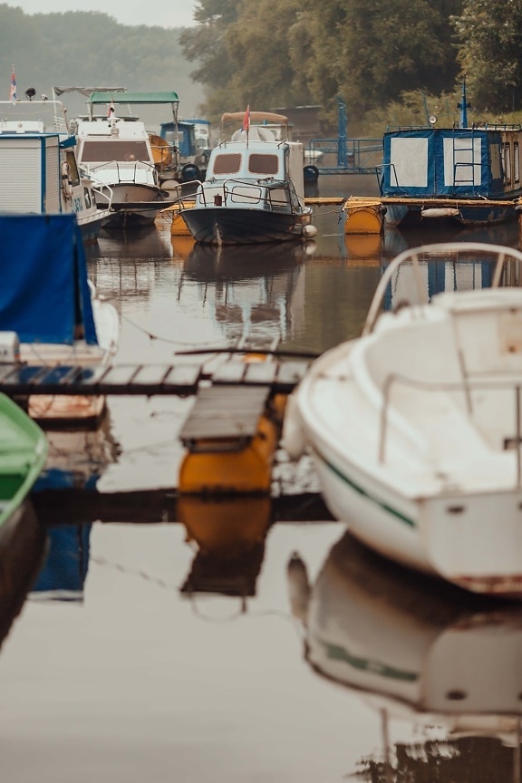 dock, canal, boats, marina, yacht club, harbour, boat, water, harbor, watercraft