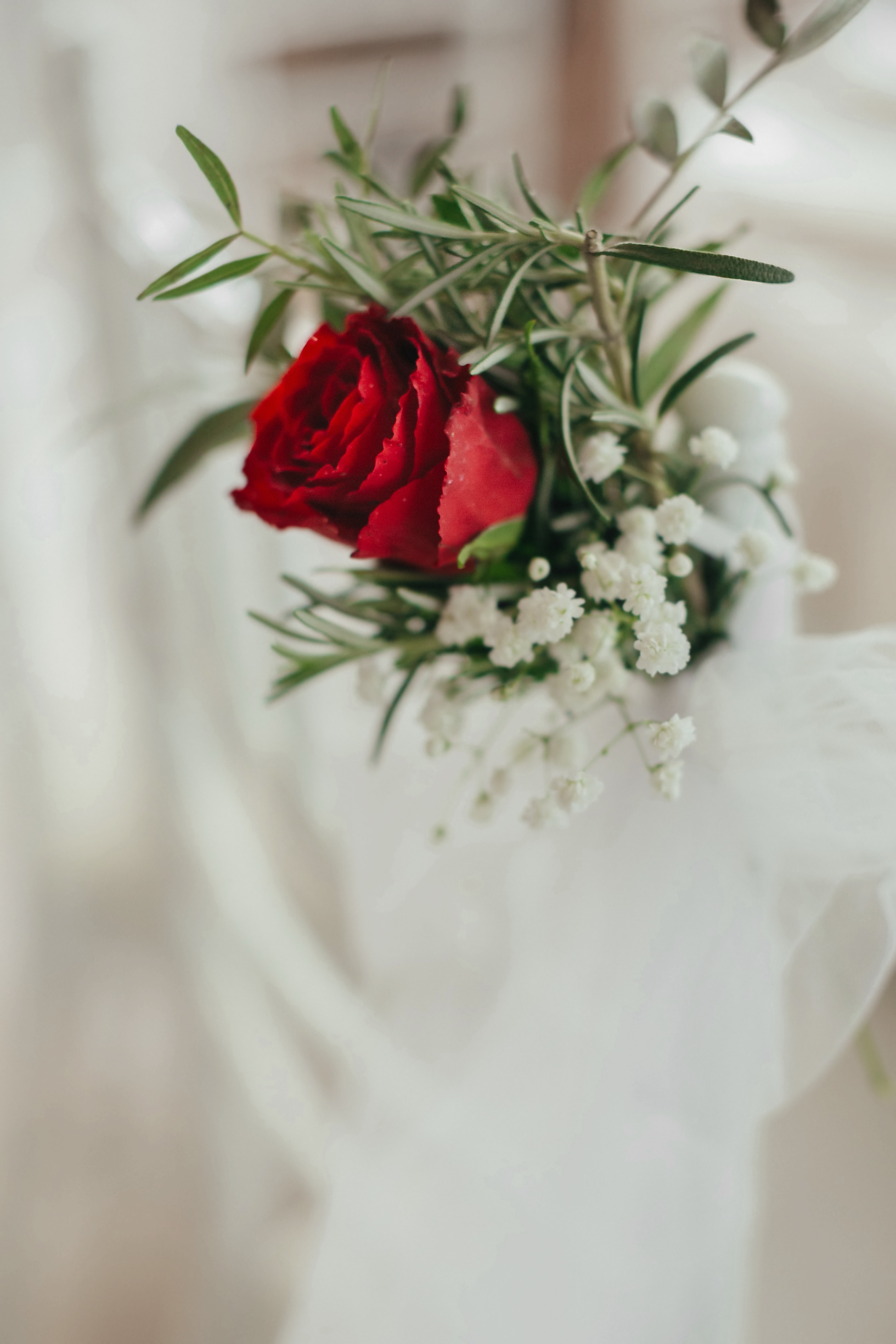 フリー写真画像 花束 赤 ミニマリズム ミニチュア エレガントです ローズ 結婚式 自然 花 クリスマス