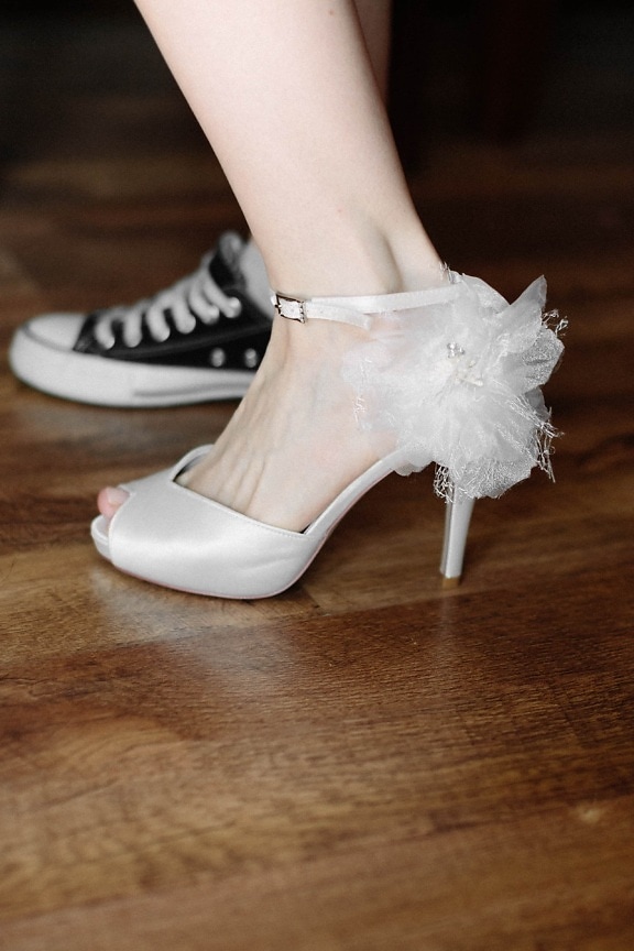 podpätky, sandále, biela, elegantné, svadba, klasický, noha, tenisky, pohodlné, móda