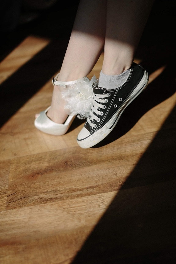 shoe, sandal, sneakers, elegant, black and white, wedding, barefoot, bride, feet, legs