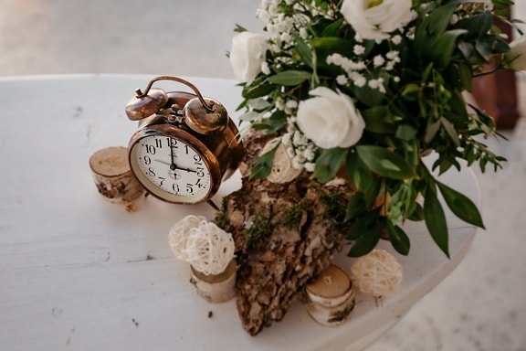 copper, alarm clock, analog clock, mechanism, clock, time, still life, flower, leaf, nature