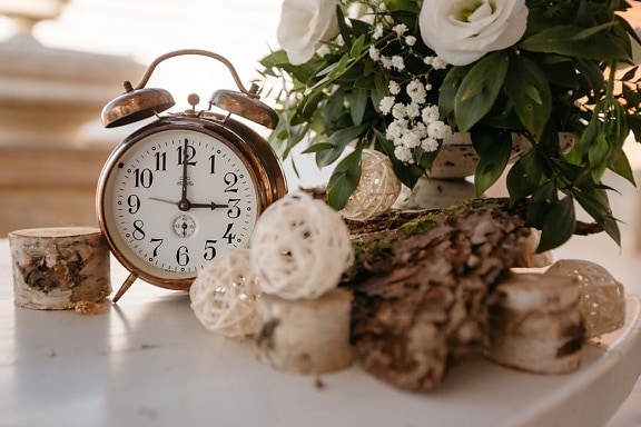 daylight saving time, vintage, bell, analog clock, copper, metal, antiquity, timer, alarm clock