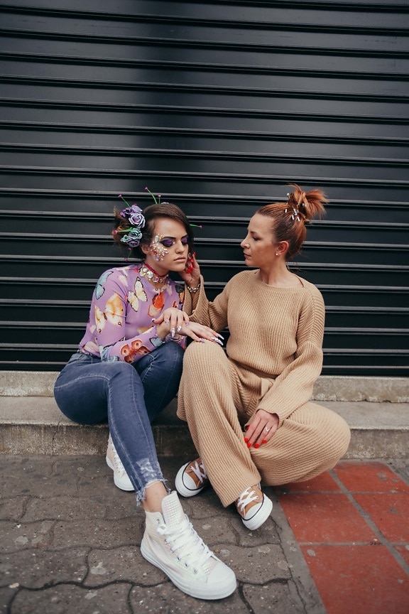 girlfriend, girls, style, makeup, togetherness, fashion, outflow, fancy, hairstyle, girl