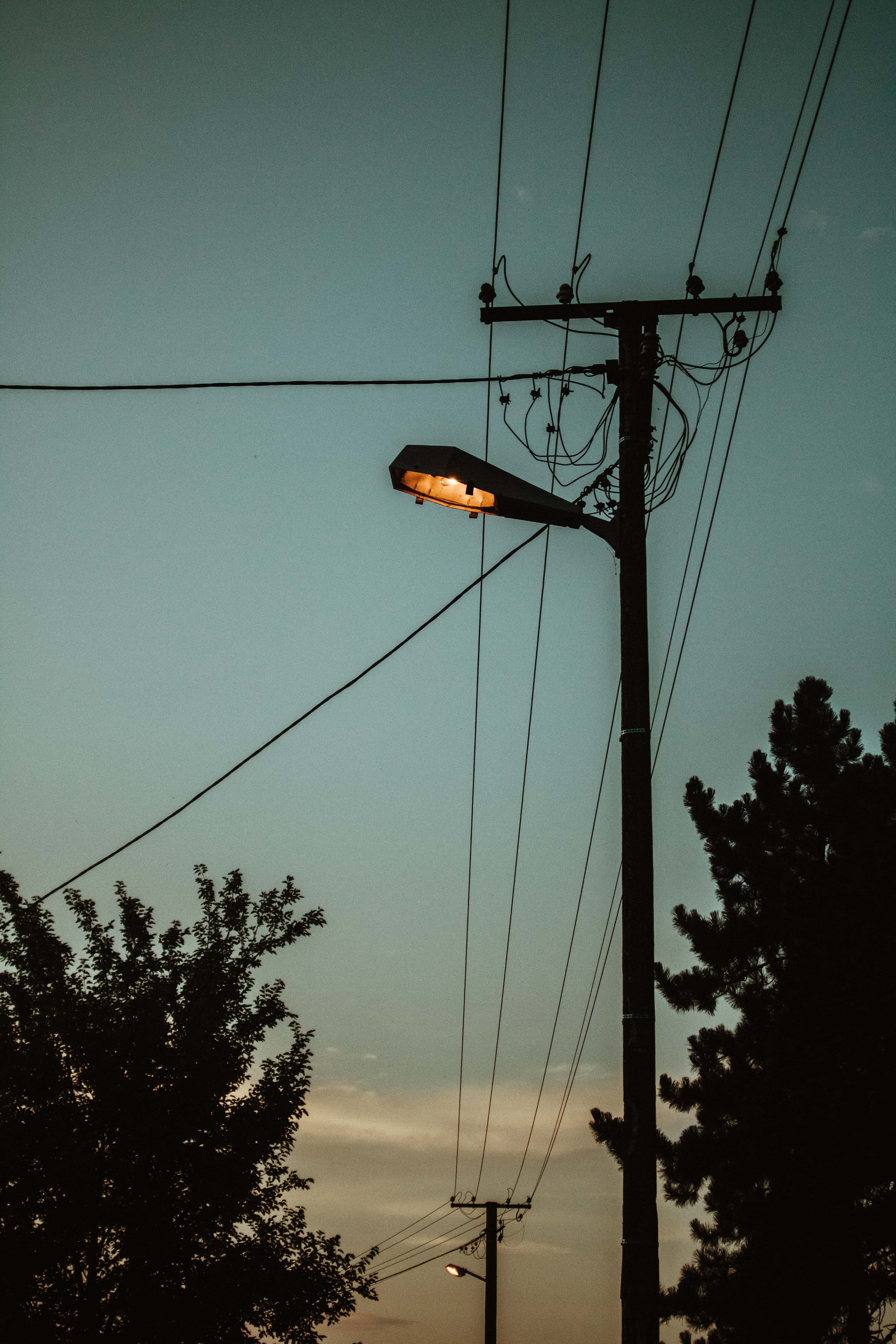 Imagen gratis: electricidad, bombilla de luz, calle, oscuridad