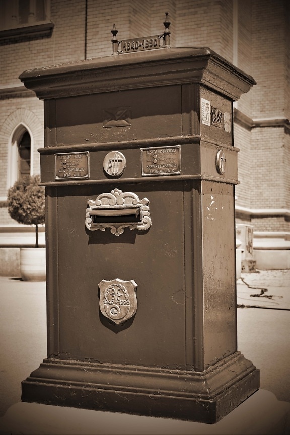 mail slot, mailbox, urban area, street, old fashioned, historic, box, monochrome, classic, old