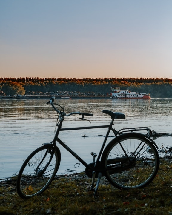 rivière, barge, Cargo, vélo, au premier plan, berge, roue, coucher de soleil, vélo, eau