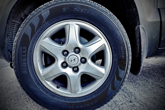 automóvil, neumático, borde, brillante, metálicos, aleación de, aluminio, asfalto, caucho, rueda