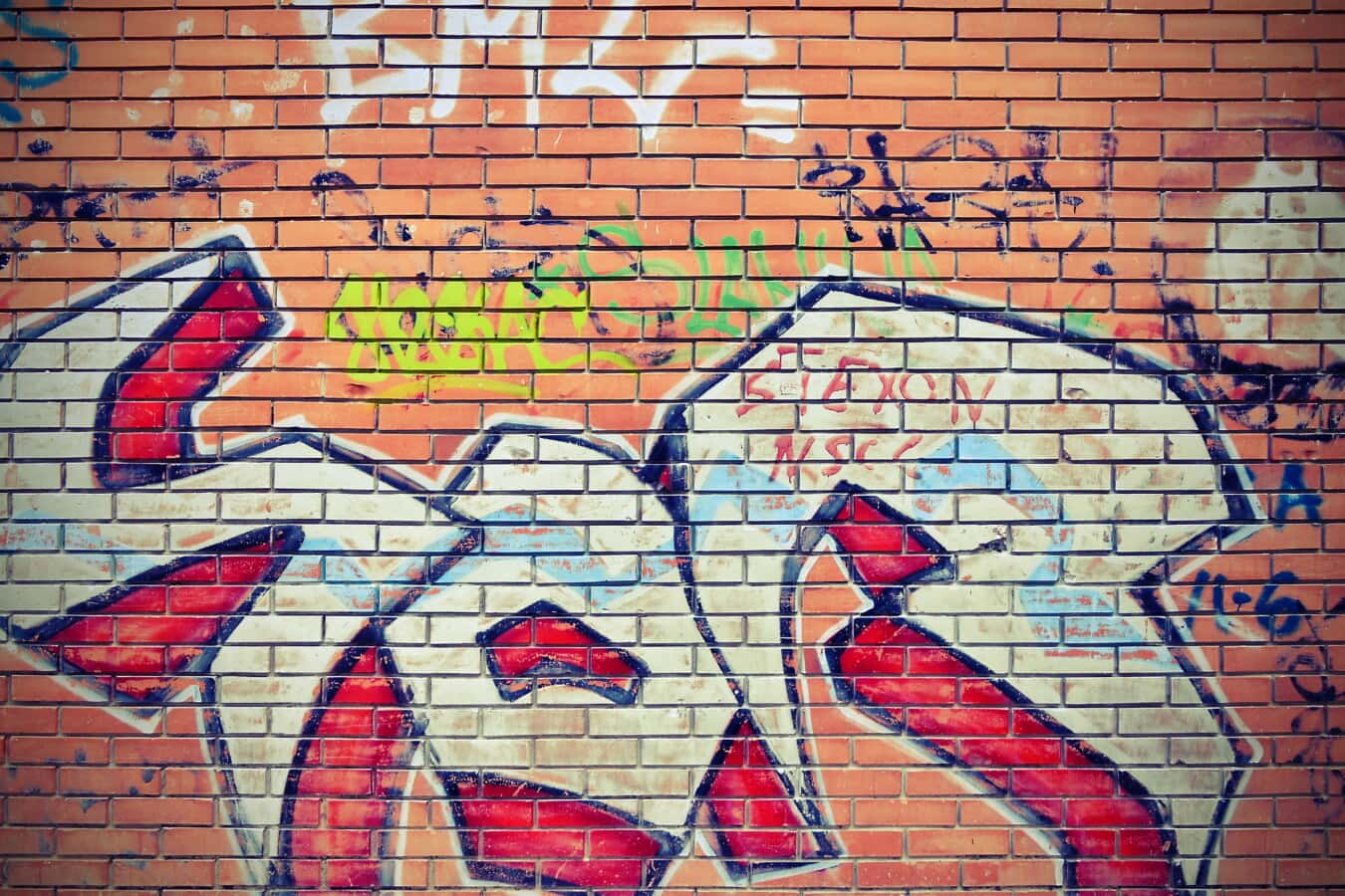 zeď, cihly, graffiti, opuštěné, vandalismus, rozpad, barevné, městská oblast, cihla, vzor