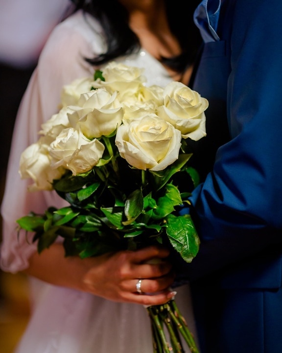 bukett, vit blomma, rosor, gåva, pojkvän, flickvän, datum, romantiskt möte, romantiska, bruden