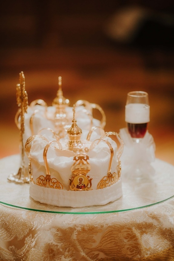 Royal, coroa, casamento, ouro, brilho dourado, coroação, Cruz, religiosa, tradicional, celebração