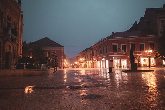 雨, 城市, 广场, 市中心, 城市, 晚上, 夜生活, 坏天气, 为空, 街道