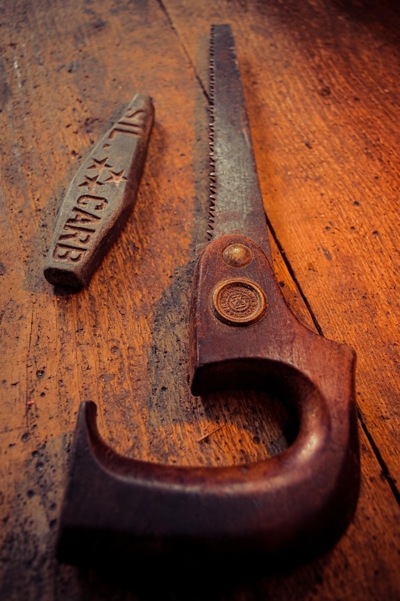 sharp, blade, stone, saw, sawdust, sawtooth, hand tool, carpentry, vintage, old