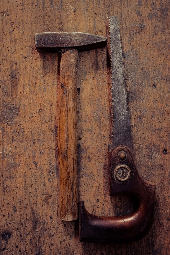 gamla, Hammer, Hammerhead, såg, sågspån, handverktyget, verkstad, rost, järn, spärren