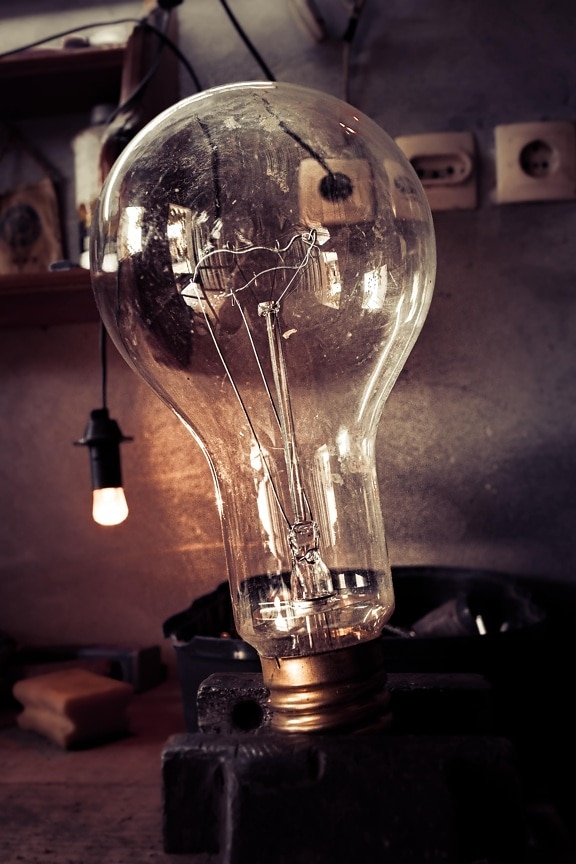 lampadina, officina, officina riparazioni, elettronica, da vicino, energia elettrica, lampada, luce, lampadina, vetro