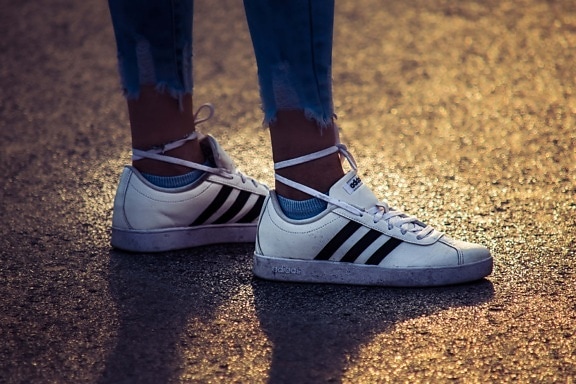 old style, Adidas, classic, sneakers, pavement, shadow, jeans, legs, pants, leg