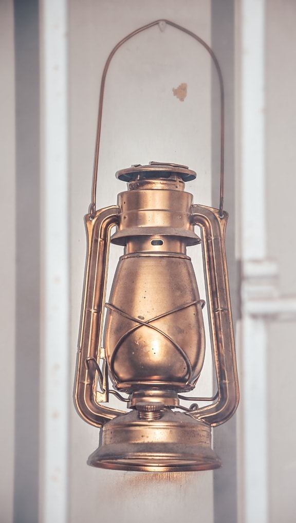 petroleum, lantern, historic, vintage, golden shine, glass, lamp, retro, antique, old, classic