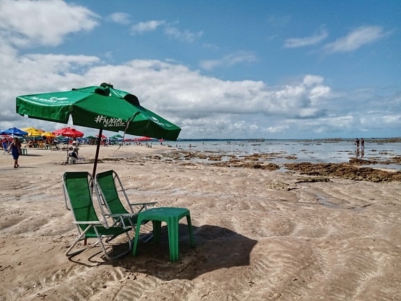 Brazilien, Strand, Sommersaison, Stühle, Sonnenschirm, touristische Attraktion, Erholungsgebiet, Tourismus, Wasser, Sand