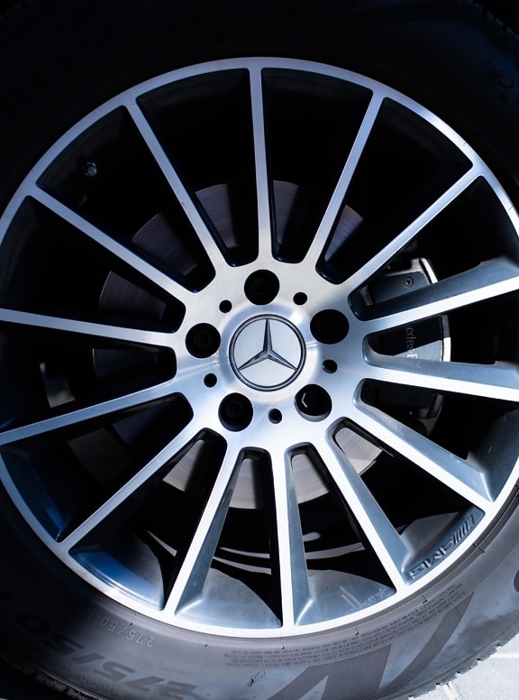 tecken, Mercedes Benz, däck, fälg, posas, moderna, glansigt, lysande, hjulet, maskin