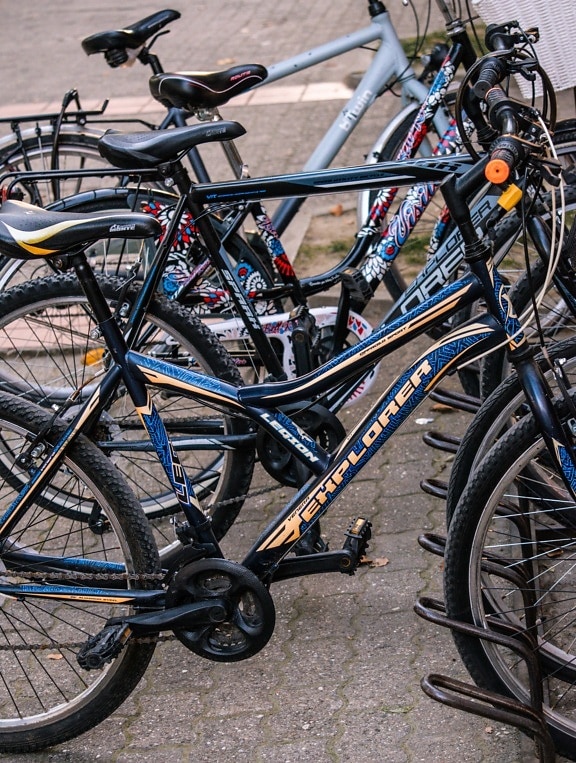 parking, mountain bike, parking lot, bicycle, urban area, cycling, wheel, street, vehicle, road