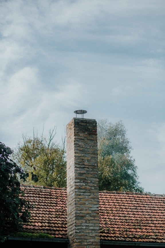 Schornstein, alt, Dach, auf dem Dach, vertikale, hoch, Struktur, Architektur, blauer Himmel, Ziegel
