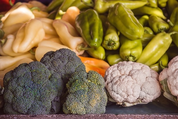 broccolo, cavolfiore, peperone dolce, antiossidante, organico, fresco, verdure, vegetariano, vegetale, cibo