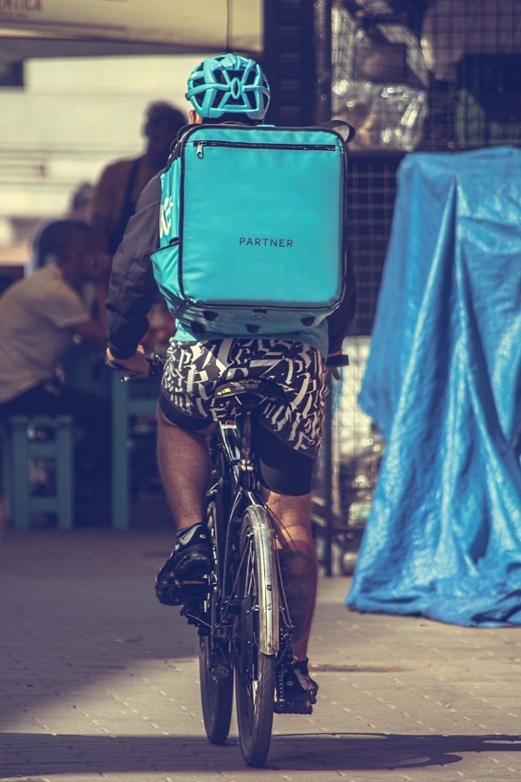 delivery, serviceman, bicycle, cyclist, backpack, street, people, man, city, vehicle